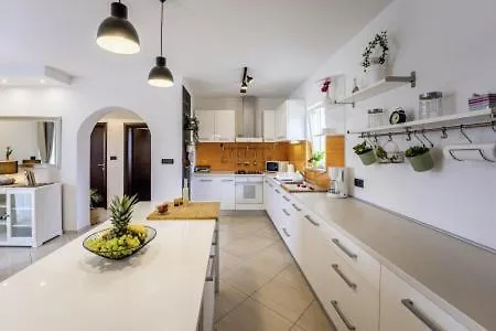 Ferienhaus Mila *