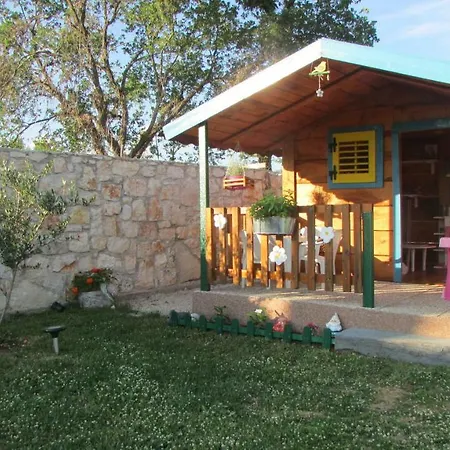 Mila Ferienhaus *